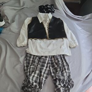 Kids Pirate Costume - Black and White 10-12 Boys